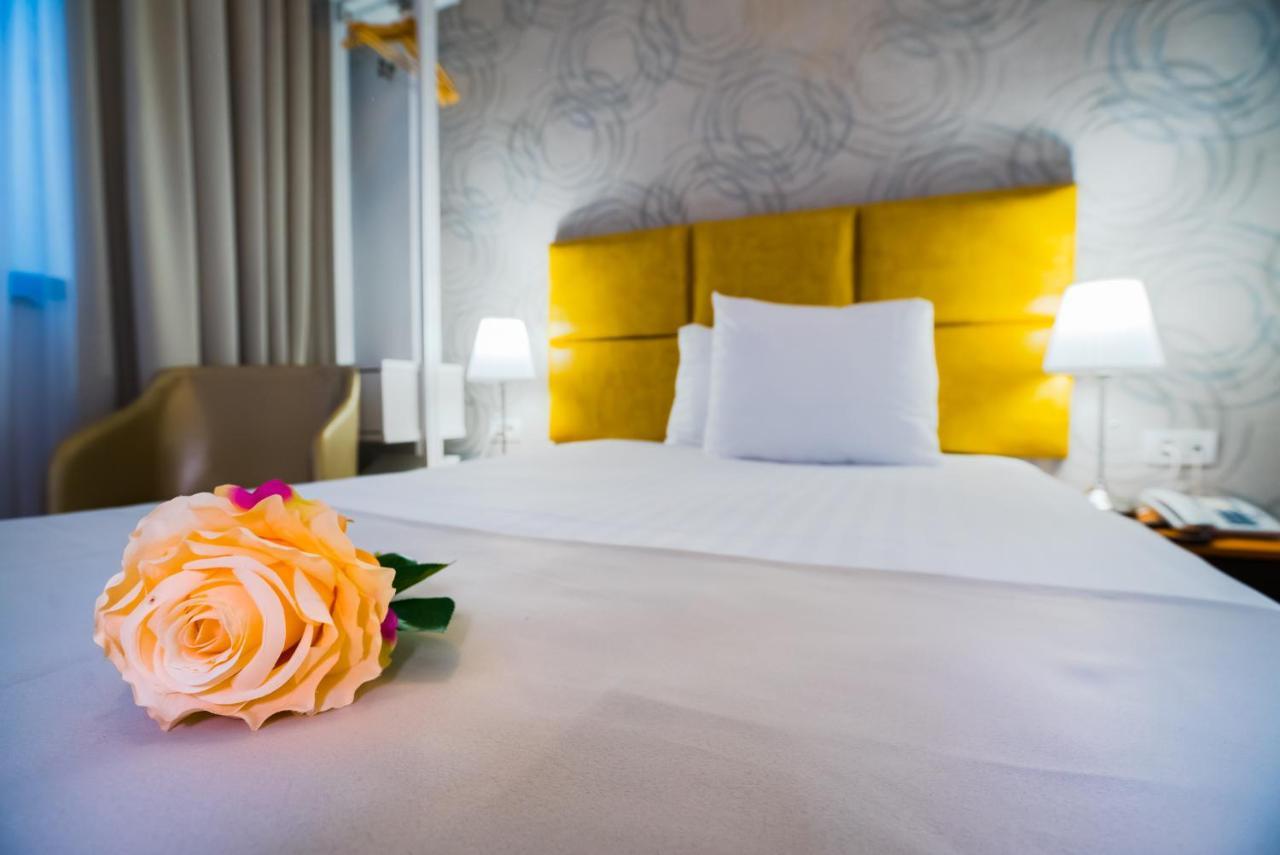 Best Western Hotel Lev Or I บูคาเรสต์ ภายนอก รูปภาพ