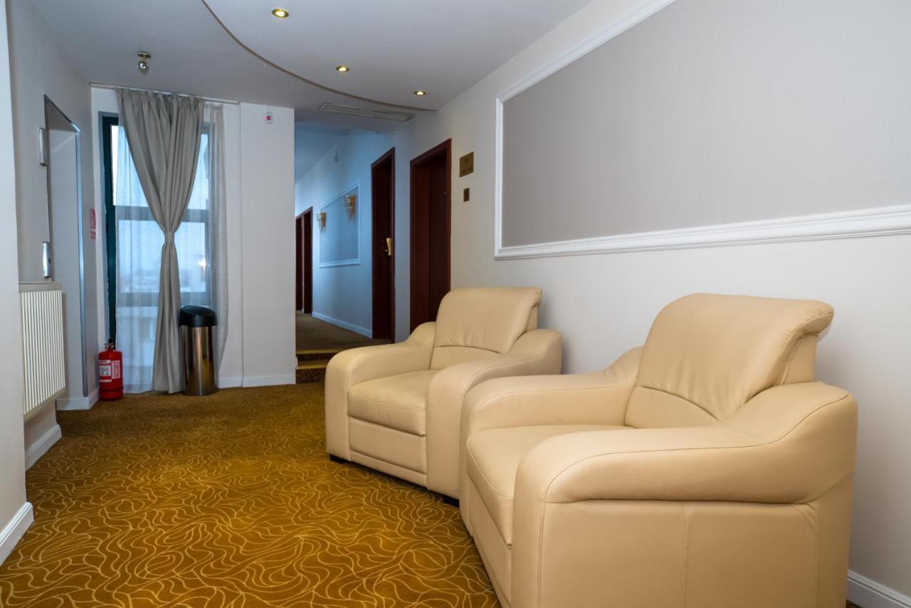 Best Western Hotel Lev Or I บูคาเรสต์ ภายนอก รูปภาพ